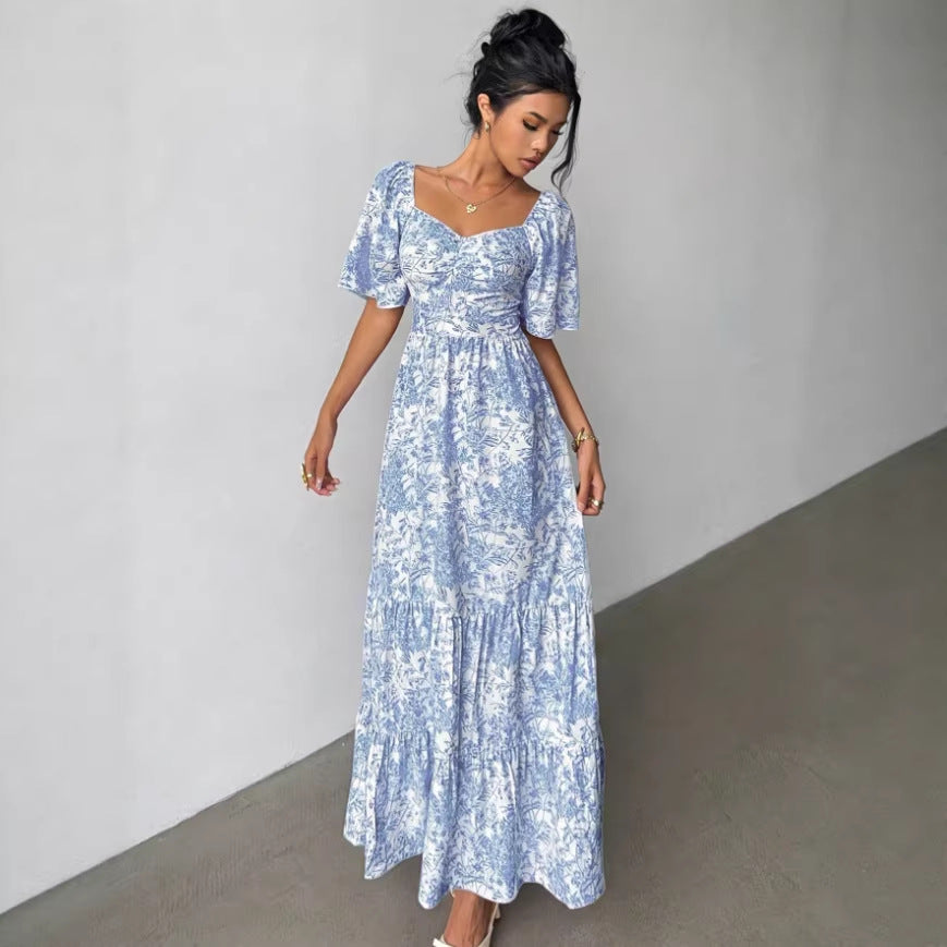 Elegant Printed Long Dress With A Square Neckline And Puffed Sleeves