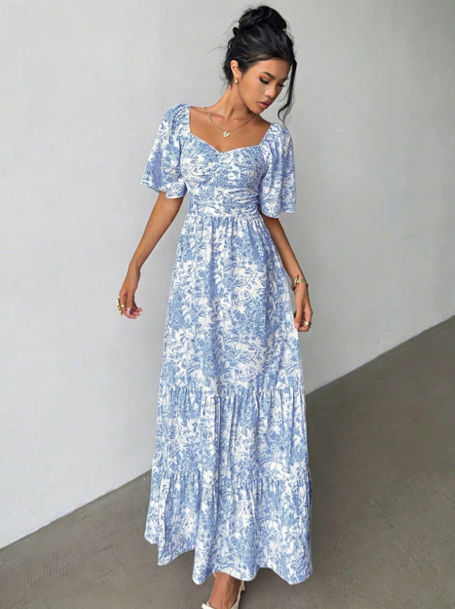 Elegant Printed Long Dress With A Square Neckline And Puffed Sleeves