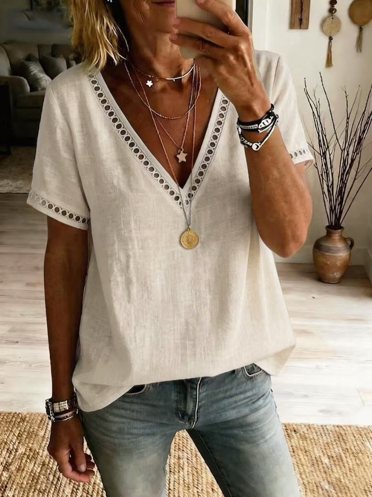 Women's Casual Patchwork Hollow-Out Lace V-Neck Short-Sleeve Top